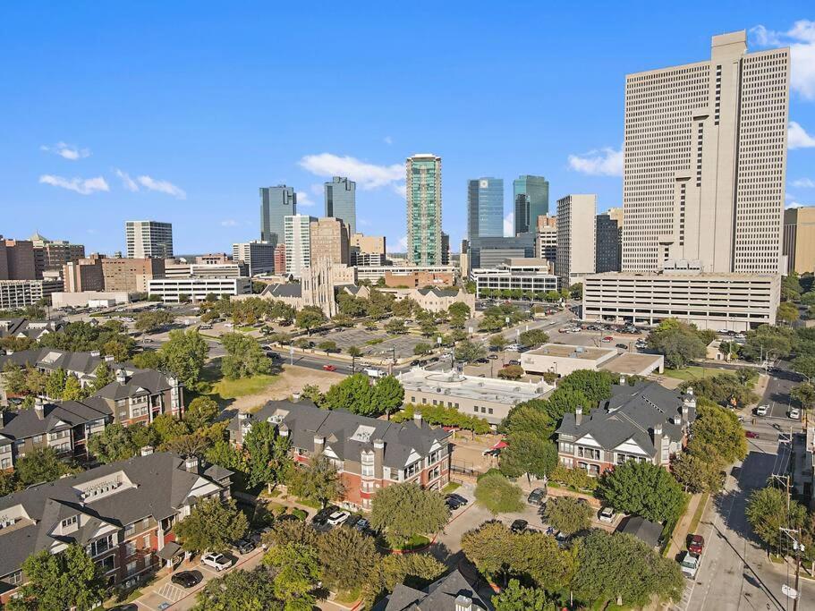 Luxurious, 1 Bedroom Near Downtown & Dickies Arena Fort Worth Kültér fotó